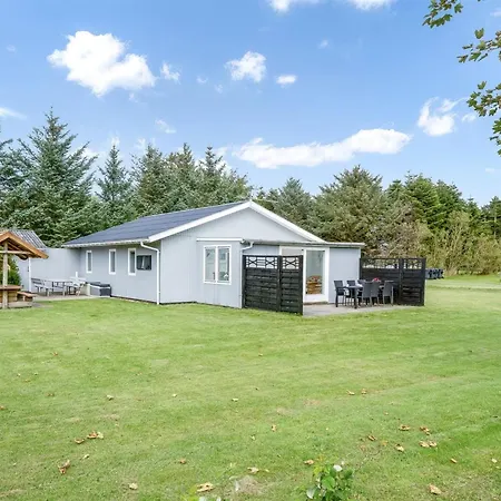 Holiday home Gisella - 900m From The Sea By Interhome Hjorring