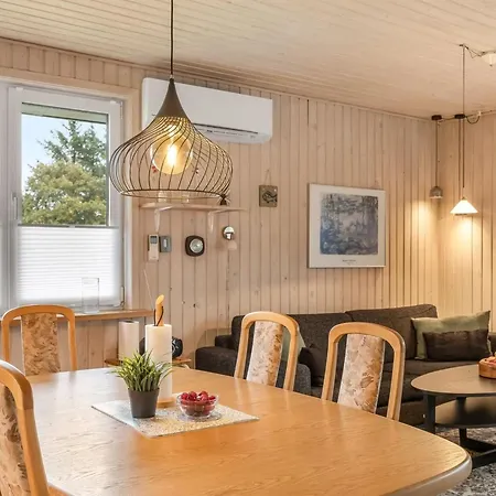 Ferienhaus Gisella - 900m From The Sea By Interhome